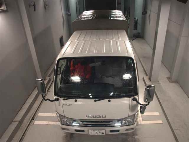 ISUZU ELF 2015