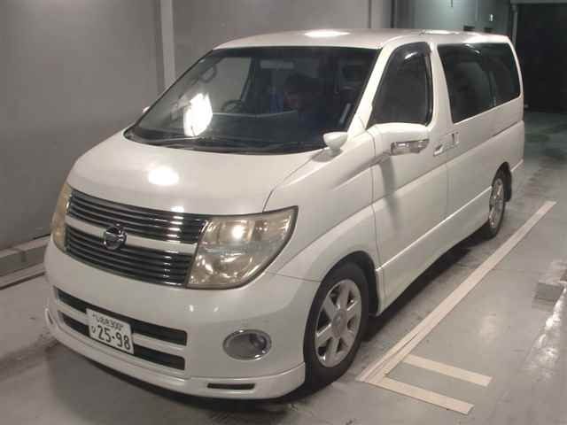 NISSAN ELGRAND 2009