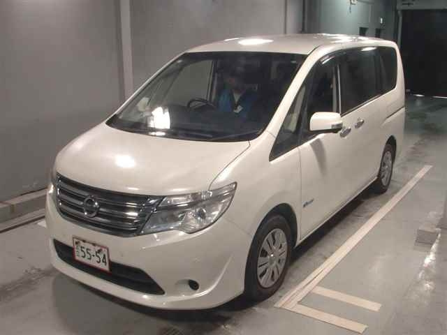 NISSAN SERENA 2015