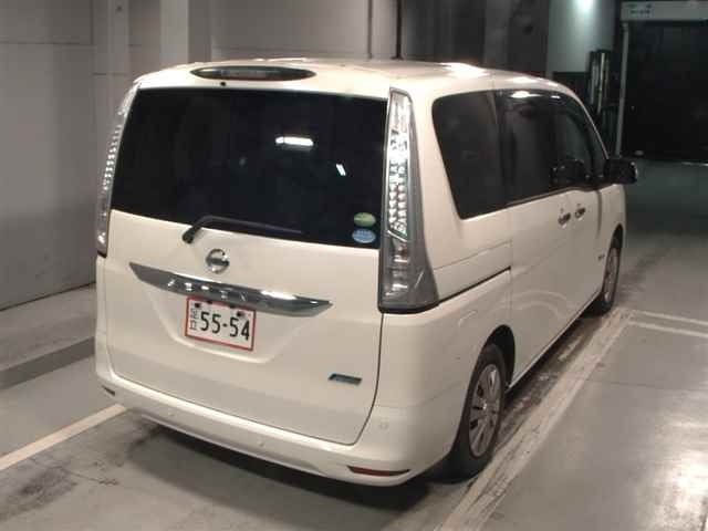 NISSAN SERENA 2015