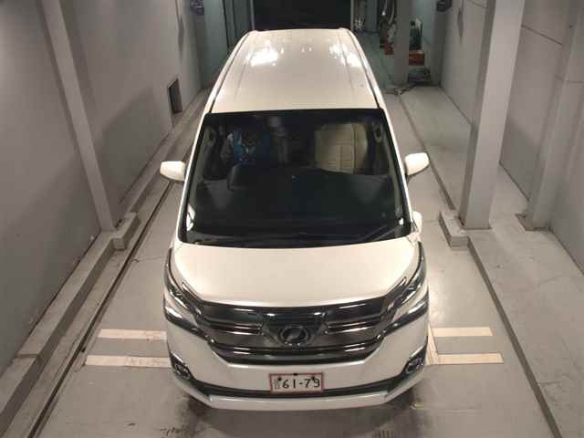 TOYOTA VELLFIRE 2016