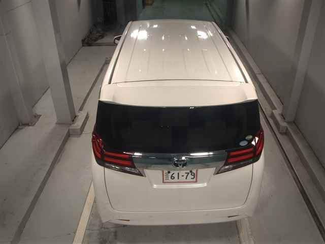 TOYOTA ALPHARD 2016