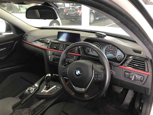 BMW 3 SERIES 2012