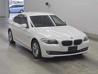 BMW 5 SERIES 2010