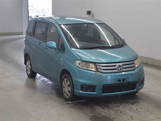 HONDA FREED 2011