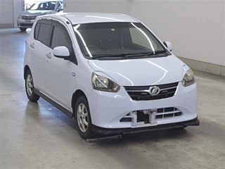 DAIHATSU MIRA E S 2012