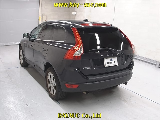 VOLVO XC60 2012