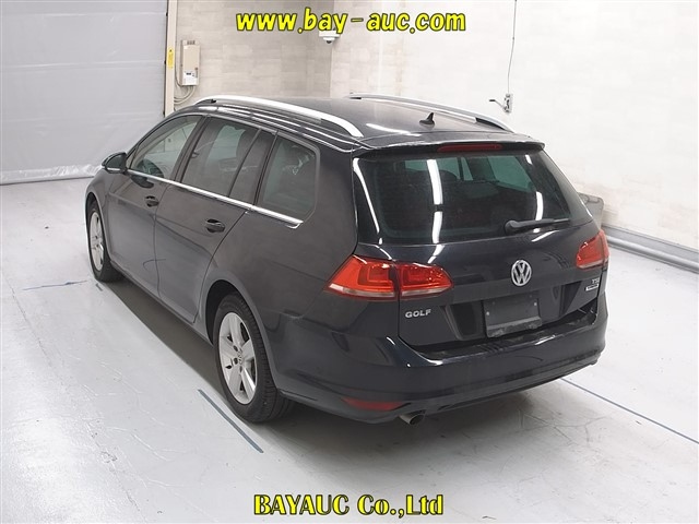 VOLKSWAGEN GOLF VARIANT 2016