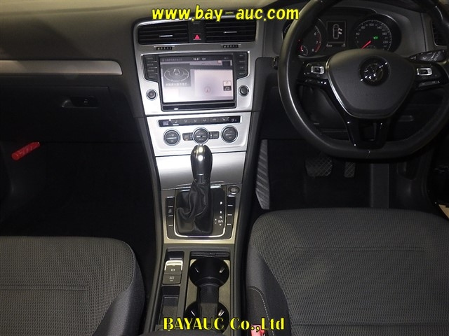 VOLKSWAGEN GOLF VARIANT 2016