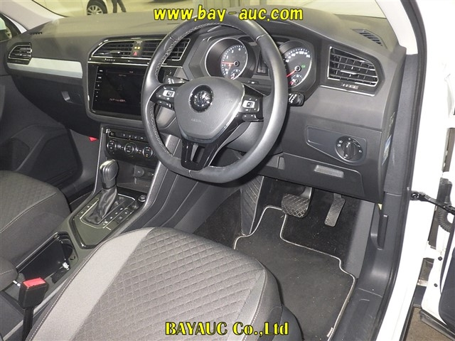 VOLKSWAGEN TIGUAN 2020