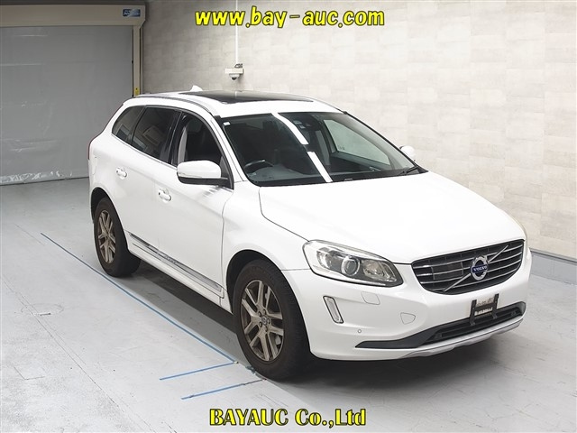 VOLVO XC60 2017