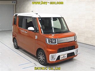 TOYOTA PIXIS MEGA 2021