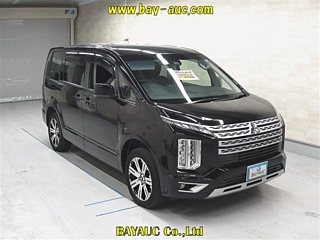 MITSUBISHI DELICA D5 2021