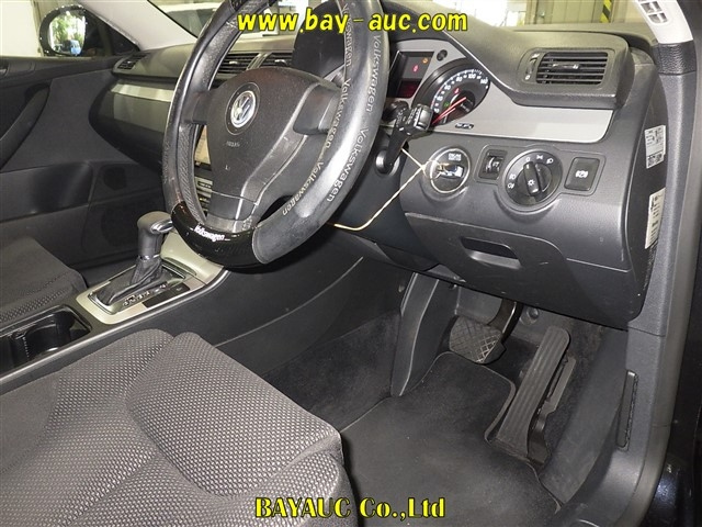 VOLKSWAGEN PASSAT VARIANT 2008