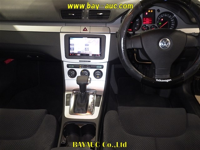 VOLKSWAGEN PASSAT VARIANT 2008