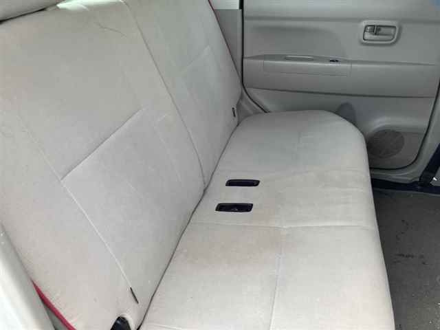 TOYOTA PIXIS SPACE 2012