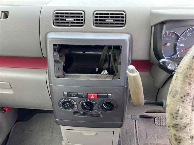 TOYOTA PIXIS SPACE 2012