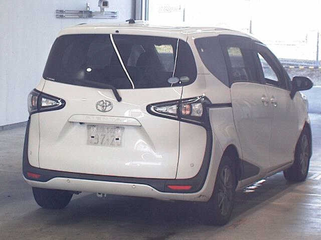 TOYOTA SIENTA 2019