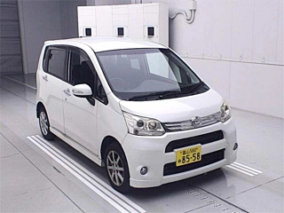 DAIHATSU MOVE 2011