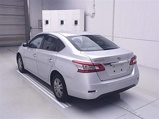 NISSAN SYLPHY 2015