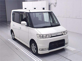 DAIHATSU TANTO 2006