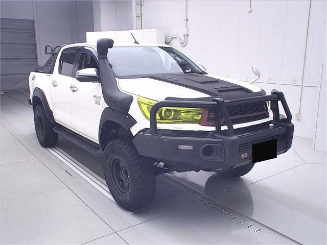 TOYOTA HILUX 2018