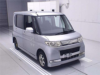 DAIHATSU TANTO 2008