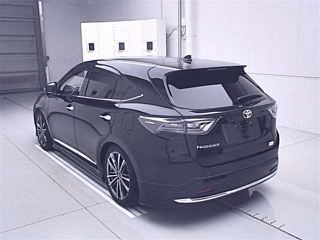 TOYOTA HARRIER 2017