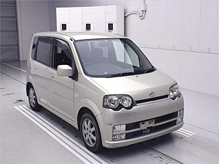 DAIHATSU MOVE 2004