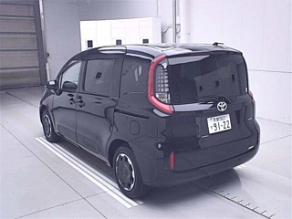 TOYOTA SIENTA 2024