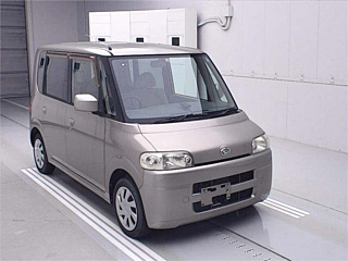 DAIHATSU TANTO 2003