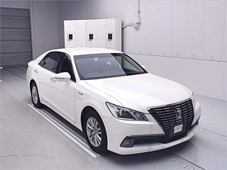 TOYOTA CROWN 2013