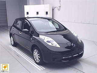 NISSAN LEAF 2017