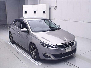 PEUGEOT 308 2015