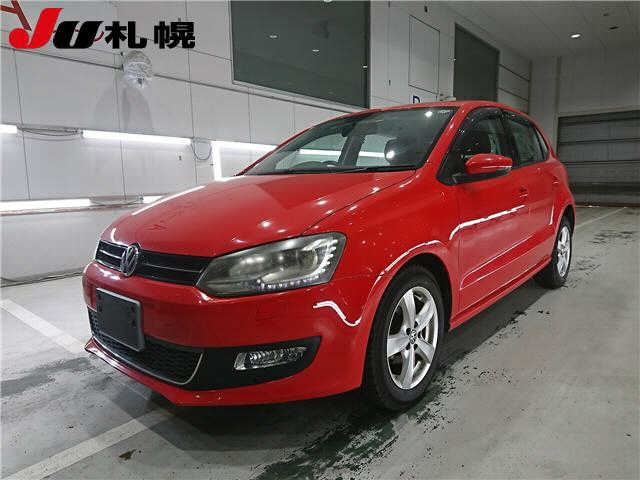 VOLKSWAGEN POLO 2013