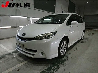 TOYOTA WISH 2011