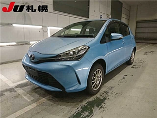 TOYOTA VITZ 2014