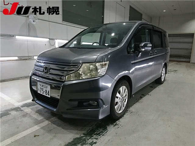 HONDA STEP WAGON 2010