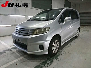 HONDA FREED 2010