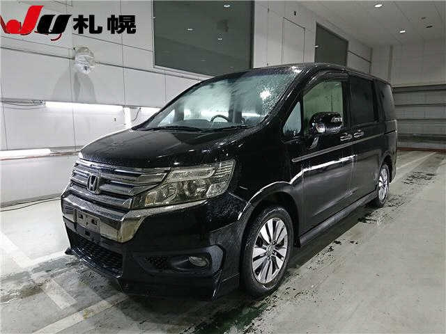 HONDA STEP WAGON 2012