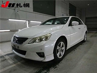 TOYOTA MARK X 2010