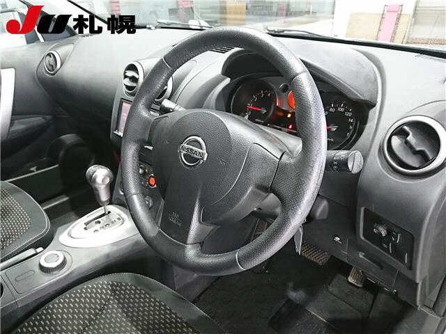 NISSAN DUALIS 2008