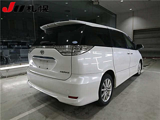 TOYOTA ESTIMA 2010