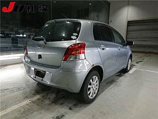 TOYOTA VITZ 2008