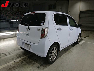 DAIHATSU MIRA E S 2011