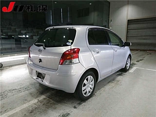 TOYOTA VITZ 2009