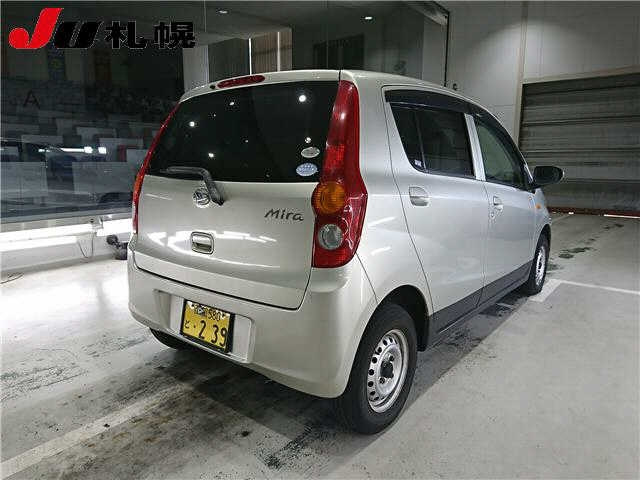 DAIHATSU MIRA 2009