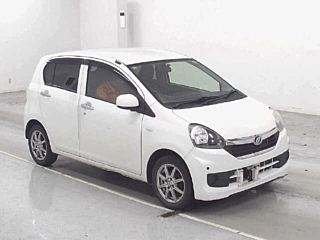 DAIHATSU MIRA E S 2014