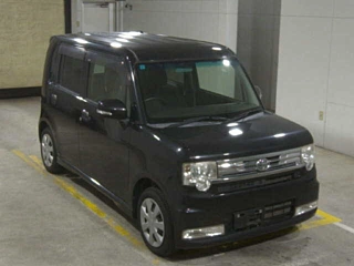 TOYOTA PIXIS SPACE 2012