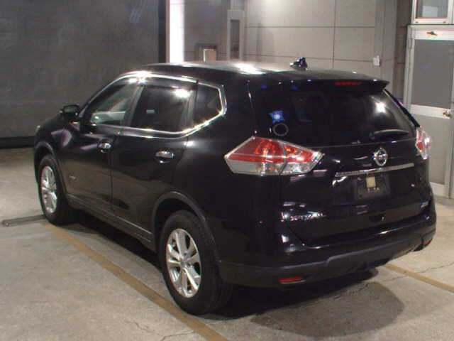 NISSAN X-TRAIL 2015